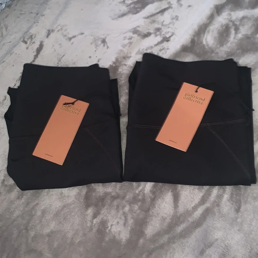Girlfriend Collective | Black Compressive High Rise legging - Picture 2 of 7